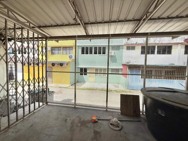 Shop for Rent in Taman Tasik Utama Ayer Keroh (Ayer Keroh) - Mario Seet - Exterior - PropertyGuru.com.my