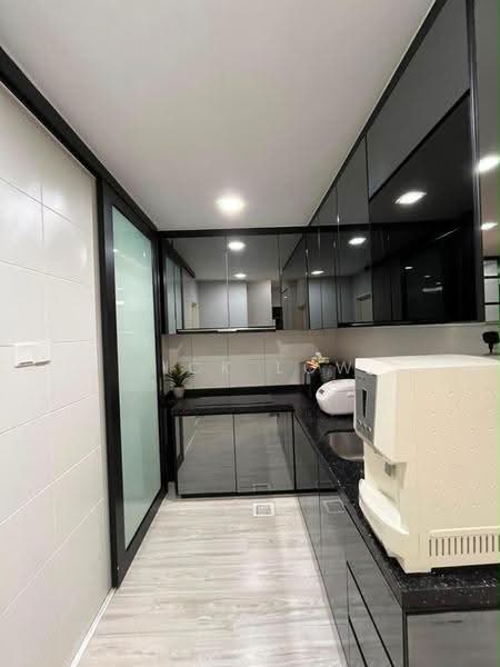 Service Residence for Rent at Sky Peak Residences - Nick Low - Kitchen - PropertyGuru.com.my