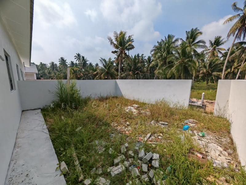 1-storey Terraced House for Sale in Bagan Datuk (Perak) - Kee Choi Hong - PropertyGuru.com.my