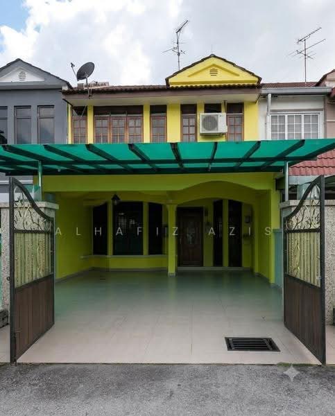 2-storey Terraced House for Sale in Bandar Baru Uda (Tampoi) - ALHAFIZ AZIS - Exterior - PropertyGuru.com.my
