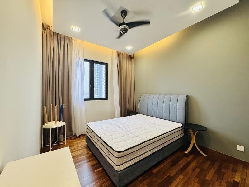 Kediaman Servis untuk Disewa di The Tamarind - Elwin Leong - Bedroom - PropertyGuru.com.my