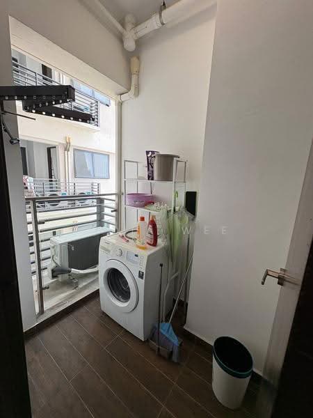 Condominium for Rent at Kings Bay @ Country Garden Danga Bay - Lydia Wee - Balcony - PropertyGuru.com.my
