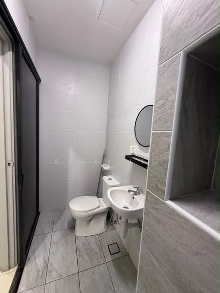 Kondominium untuk Disewa di KSL Residence 2 @ Kangkar Tebrau - Kevin Lim - Bathroom - PropertyGuru.com.my
