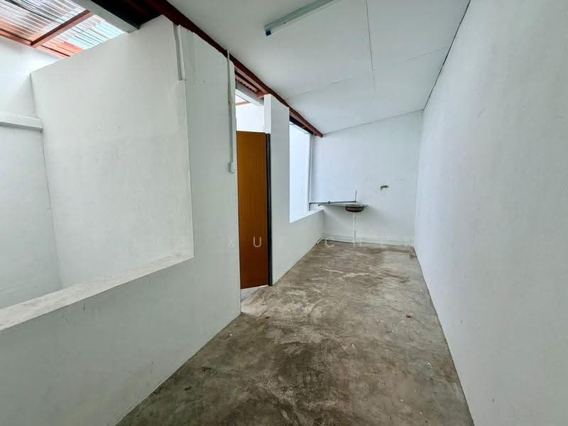 Kedai untuk Disewa di George Town (Penang) - Lee Xue Chen - Interior - PropertyGuru.com.my