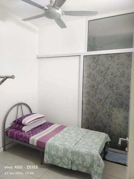Kediaman Servis untuk Disewa di Residensi Rimbun @ Canopy Hills - Hamizah . - Bedroom - PropertyGuru.com.my