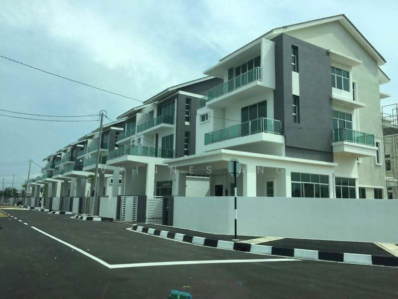 Semi-Detached House for Sale in Taman Perkasa Jaya (Butterworth) - Vyinnes Ang - Exterior - PropertyGuru.com.my