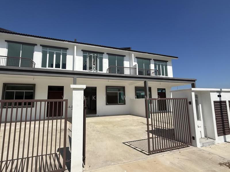 2-storey Terraced House for Rent in Taman Rambai Indah (Jenjarom) - Vicky Wang - Exterior - PropertyGuru.com.my