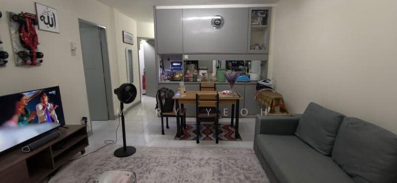 Pangsapuri untuk Dijual di Rampai Court - Mary Yeoh - Living Room - PropertyGuru.com.my