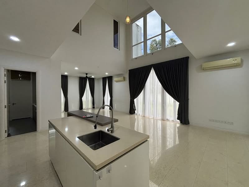 Semi-Detached House for Rent in Johor Bahru (Johor) - Lihyi Liew - Living Room - PropertyGuru.com.my