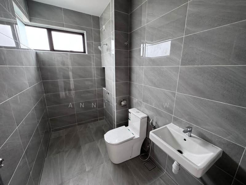 2-storey Terraced House for Sale in Johor Bahru (Johor) - Annly Liew - Bathroom - PropertyGuru.com.my