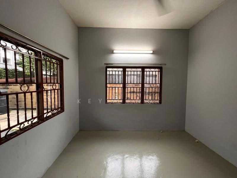 Bungalow House untuk Disewa di Petaling Jaya (Petaling Jaya) - Key Ling - PropertyGuru.com.my