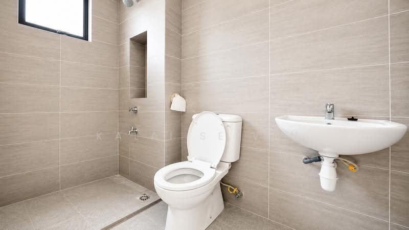 2-storey Terraced House for Sale in Skudai (Johor) - Kalai Selvan - Bathroom - PropertyGuru.com.my