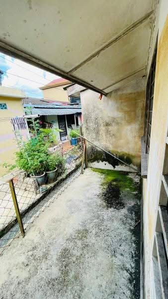 1-storey Terraced House for Sale in Taman Sri Nanding (Hulu Langat) - Rafedah Binti Abdul Aziz - Exterior - PropertyGuru.com.my