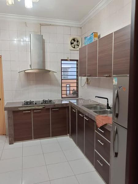 Semi-Detached House for Rent in Taman Aman Perdana (Kapar) - Adelyn Wong - Kitchen - PropertyGuru.com.my
