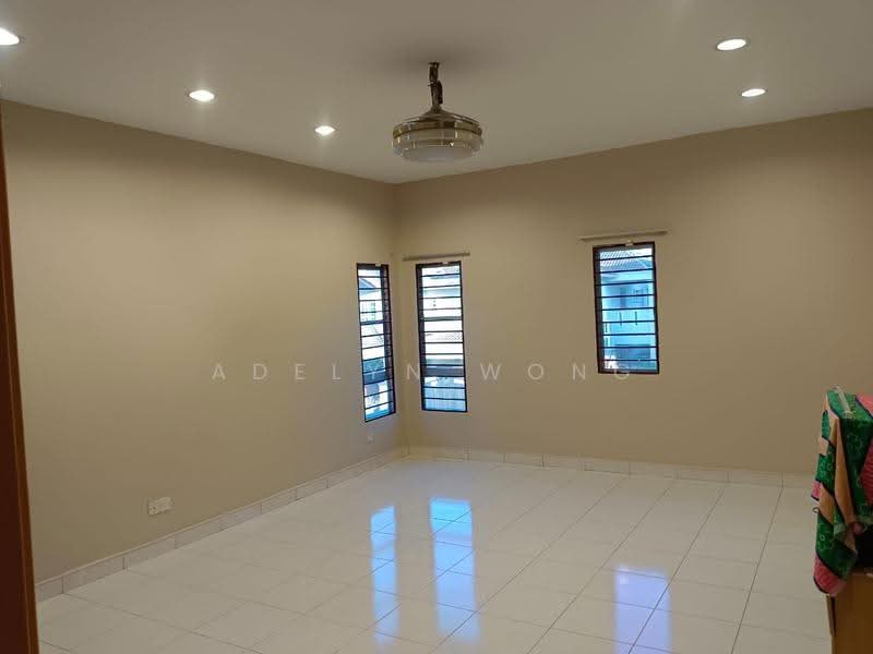 Semi-Detached House for Rent in Taman Aman Perdana (Kapar) - Adelyn Wong - Living Room - PropertyGuru.com.my