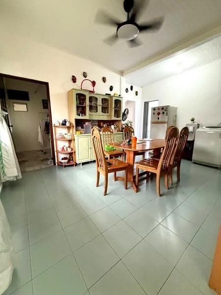 1-storey Terraced House for Sale in Taman Teratai (Skudai) - Calvin Lee - Dining Room - PropertyGuru.com.my