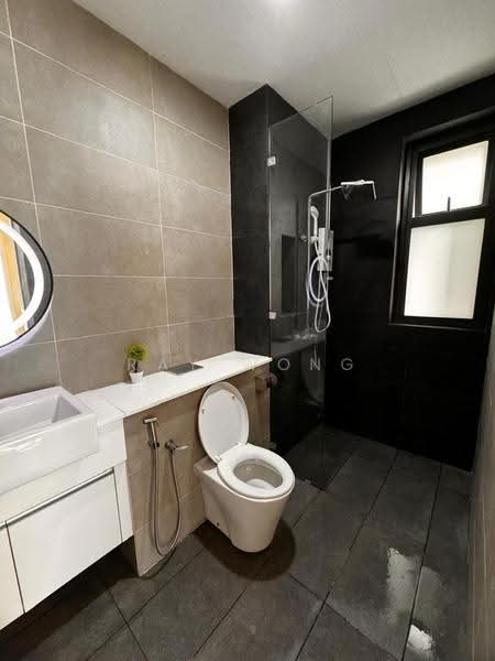 Kediaman Servis untuk Disewa di Setia Sky 88 - Ray Wong - Bathroom - PropertyGuru.com.my