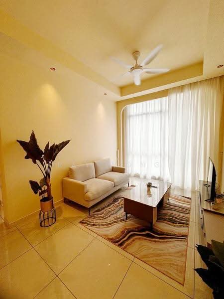 Kediaman Servis untuk Disewa di Setia Sky 88 - Ray Wong - Living Room - PropertyGuru.com.my