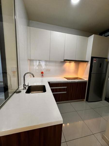 Kediaman Servis untuk Disewa di Setia Sky 88 - Ray Wong - Kitchen - PropertyGuru.com.my