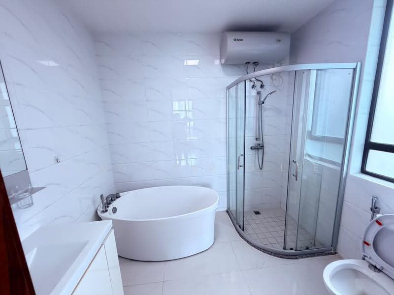 Condominium for Rent at Cerulean Bay @ Forest City - Hong Charng Lee - Bathroom - PropertyGuru.com.my