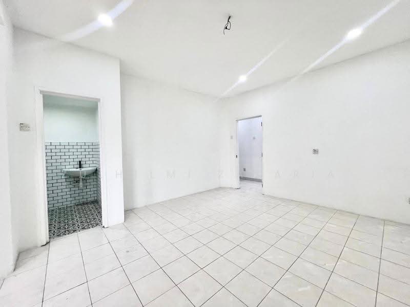 Rumah Teres 2-Tingkat untuk Dijual di Seri Kembangan (Selangor) - Zulhilmi Zakaria - Interior - PropertyGuru.com.my