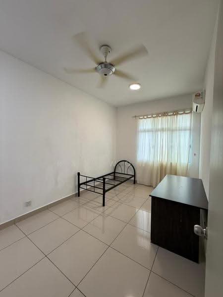 Service Residence for Rent at Meridin Bayvue @ Sierra Perdana - Ray Wong - Bedroom - PropertyGuru.com.my