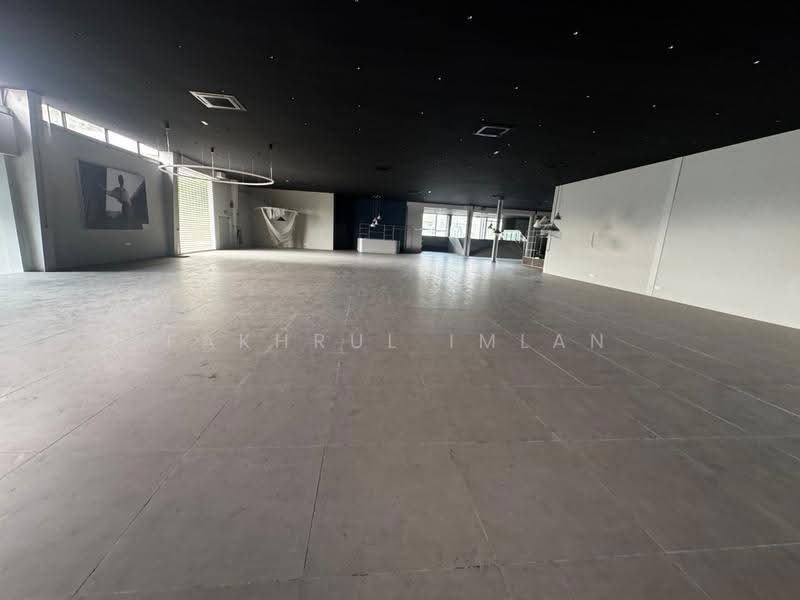 Warehouse for Rent in Puchong (Selangor) - Fakhrul Imlan - Interior - PropertyGuru.com.my