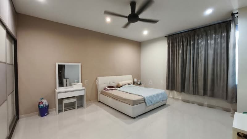 Terraced House for Sale in Bandar Puteri Puchong (Puchong) - Fendi tan - Bedroom - PropertyGuru.com.my