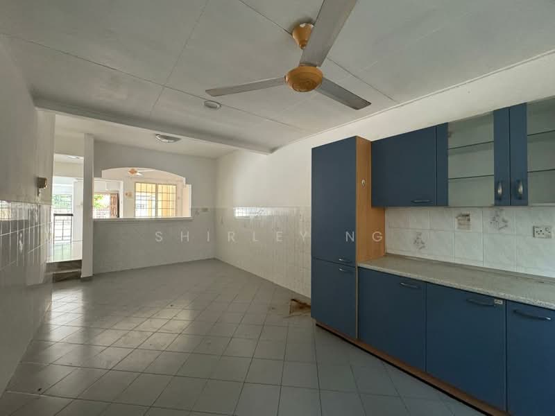 Rumah Teres 2-Tingkat untuk Disewa di Subang Jaya (Selangor) - Shirley Ng - Kitchen - PropertyGuru.com.my