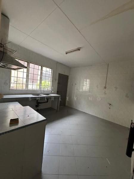 Rumah Teres 2-Tingkat untuk Disewa di Subang Jaya (Selangor) - Shirley Ng - Kitchen - PropertyGuru.com.my
