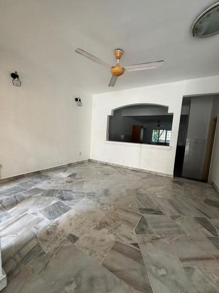 Rumah Teres 2-Tingkat untuk Disewa di Subang Jaya (Selangor) - Shirley Ng - Living Room - PropertyGuru.com.my