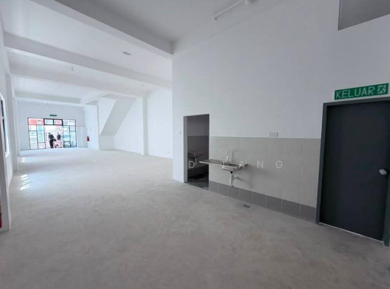 Shop / Office for Rent in Bandar Baru Permas Jaya (Permas Jaya) - Edmond Tang - Interior - PropertyGuru.com.my