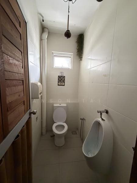 Shop / Office untuk Disewa di Juru (Penang) - Anson Tai - Bathroom - PropertyGuru.com.my