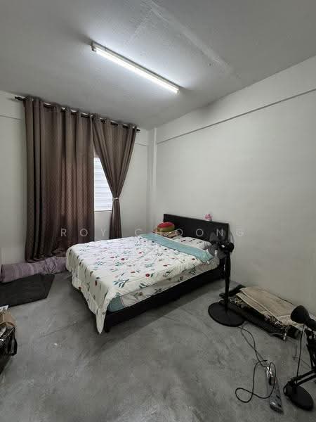 Rumah Flat untuk Dijual di Puchong Utama Court 1 - Roy Choong - Bedroom - PropertyGuru.com.my