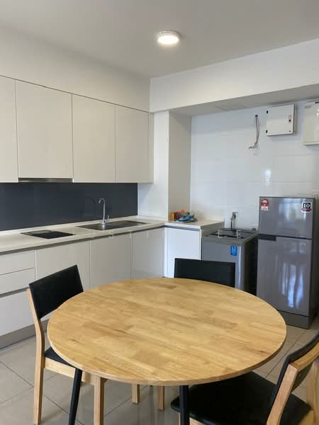 Kediaman Servis untuk Disewa di Eclipse Residence @ Pan'gaea - Justin Tee - Kitchen - PropertyGuru.com.my