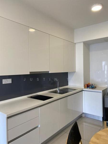Kediaman Servis untuk Disewa di Eclipse Residence @ Pan'gaea - Justin Tee - Kitchen - PropertyGuru.com.my