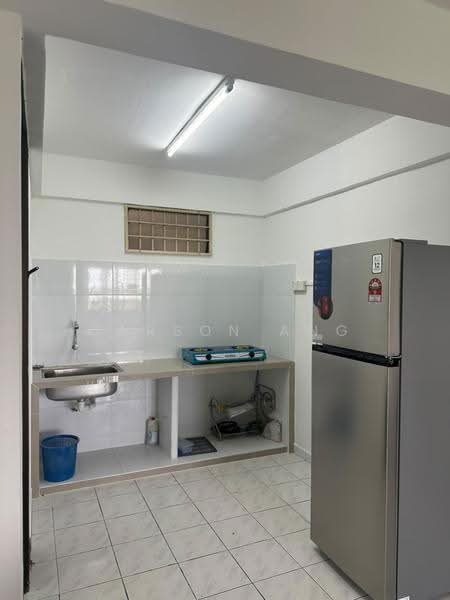 Apartment for Rent at Pangsapuri Ria Apartment C (Ruby Tower) - Carson Ang - Kitchen - PropertyGuru.com.my