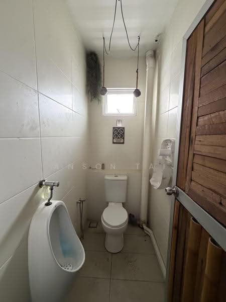 Shop / Office untuk Disewa di Juru (Penang) - Anson Tai - Bathroom - PropertyGuru.com.my