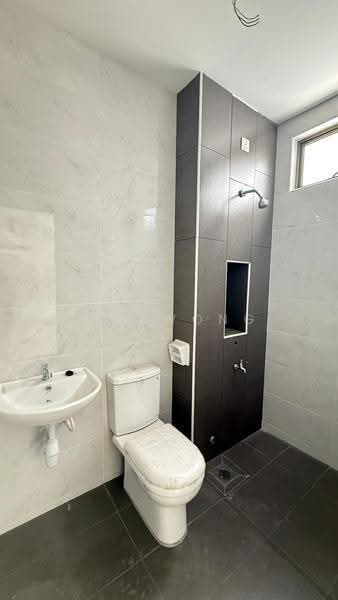 2-storey Terraced House for Sale in Johor Bahru (Johor) - Ray Wong - Bathroom - PropertyGuru.com.my
