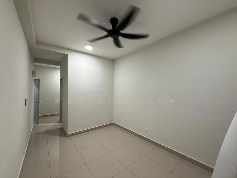 Kediaman Servis untuk Disewa di MH Platinum Residence - Wan Jia Shun - Corridor - PropertyGuru.com.my