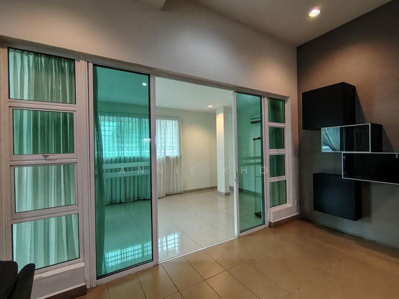 Terraced House for Rent in Shah Alam (Selangor) - Annie Kho - Living Room - PropertyGuru.com.my