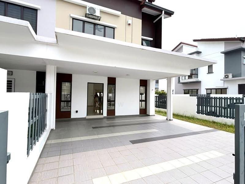 Rumah Teres 2-Tingkat untuk Disewa di Seksyen U13 (Setia Alam) - Kew . - Exterior - PropertyGuru.com.my