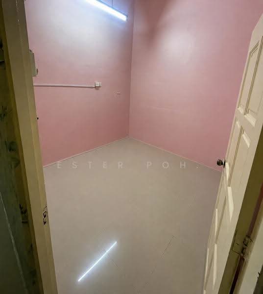 Terraced House for Sale in Bandar Baru Senawang (Senawang) - Ester Poh. - Interior - PropertyGuru.com.my