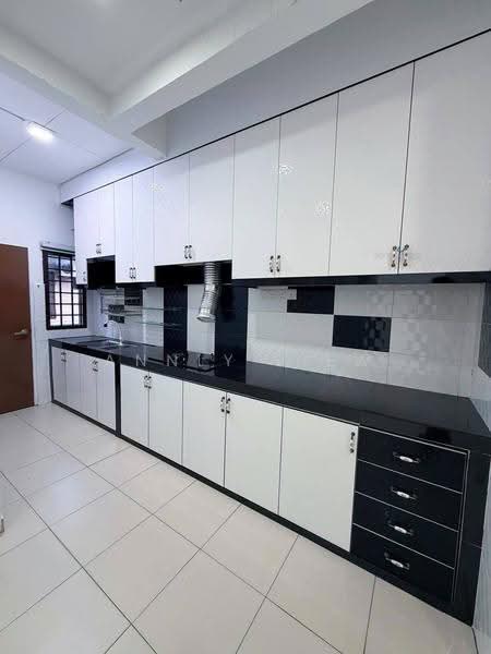 Rumah Teres 2-Tingkat untuk Dijual di Johor Bahru (Johor) - Annly Liew - Kitchen - PropertyGuru.com.my