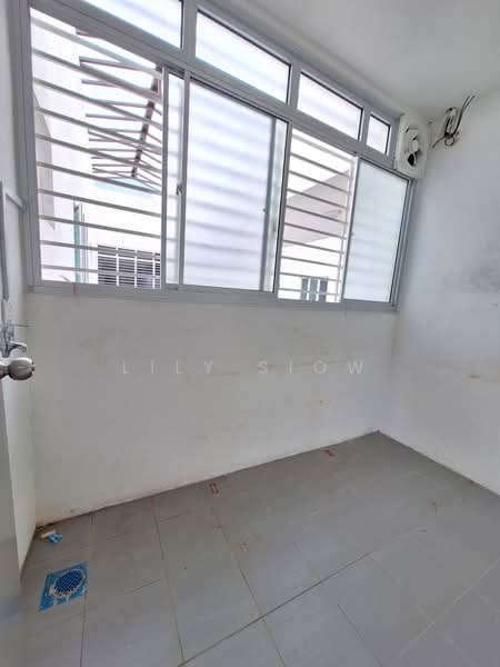 Condominium for Rent at Springville Residence - Lily Siow - Balcony - PropertyGuru.com.my