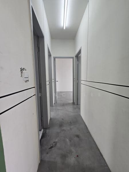 Apartment for Rent at Kemuning Idaman - Terence Lee - Corridor - PropertyGuru.com.my