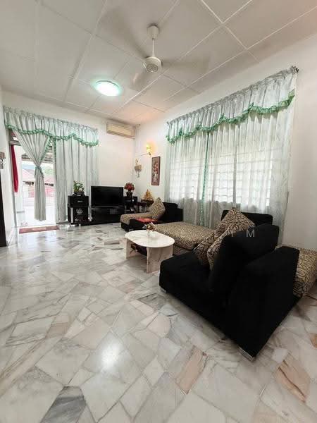 1-storey Terraced House for Sale in Skudai (Johor) - Michelle Lim - Living Room - PropertyGuru.com.my
