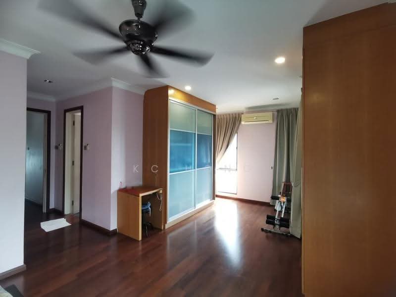 Bungalow House untuk Disewa di Putra Heights (Subang Jaya) - KC Hong - Master room - PropertyGuru.com.my