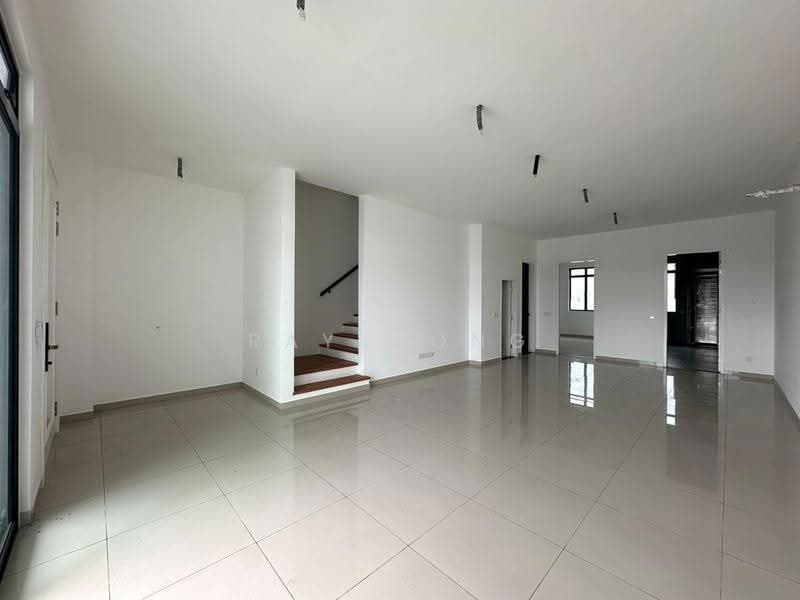 Rumah Teres 2-Tingkat untuk Dijual di Johor Bahru (Johor) - Ray Wong - Living Room - PropertyGuru.com.my