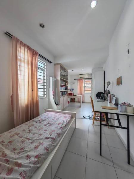 2-storey Terraced House for Sale in Johor Bahru (Johor) - Annly Liew - Bedroom - PropertyGuru.com.my
